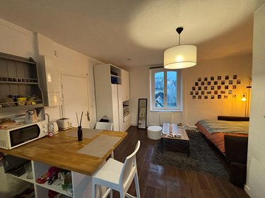 Location appartement Rennes 35000 Ille-et-Vilaine 23 m2 1 pièce 515 euros