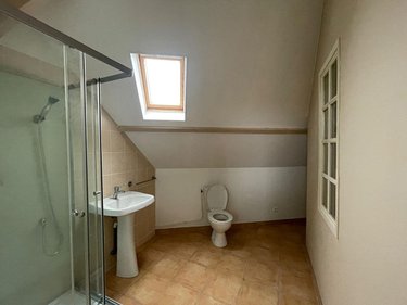 Immeuble a vendre Saint-Étienne-du-Rouvray 76800 Seine-Maritime 180 m2  139000 euros