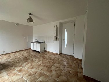 Location maison Vern-sur-Seiche 35770 Ille-et-Vilaine 35 m2 2 pièces 560 euros