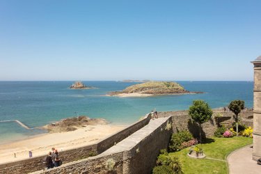 Appartement a vendre Saint-Malo 35400 Ille-et-Vilaine 61 m2 3 pièces 398000 euros