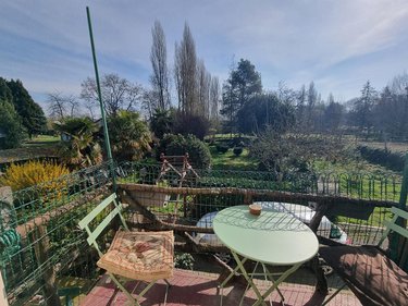 Maison a vendre Saint-Hilaire-du-Harcouët 50600 Manche 240 m2 8 pièces 210000 euros