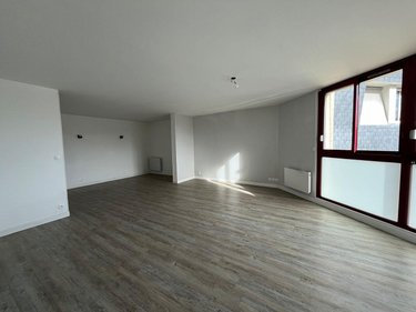 Location appartement Montfort-sur-Meu 35160 Ille-et-Vilaine 68 m2 2 pièces 600 euros