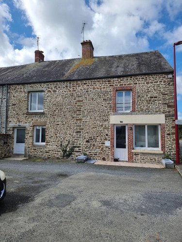 Immeuble a vendre Juilley 50220 Manche 158 m2  178800 euros