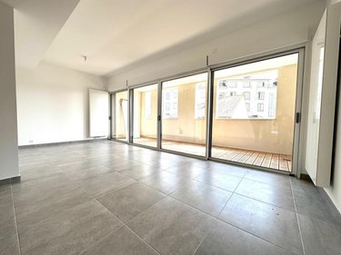 Appartement a vendre Saumur 49400 Maine-et-Loire 73 m2 3 pièces 295000 euros