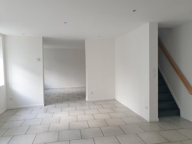 Location maison Provin 59185 Nord 75 m2  715 euros