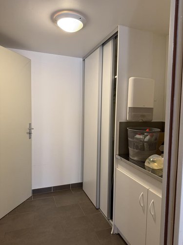 Location fonds et murs commerciaux Plémet 22210 Côtes-d'Armor 165 m2  1080 euros