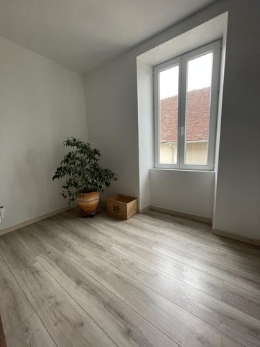 Maison a vendre Beaumont-sur-Sarthe 72170 Sarthe 98 m2 4 pièces 158000 euros