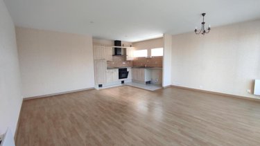 Location appartement Questembert 56230 Morbihan 83 m2 3 pièces 735 euros