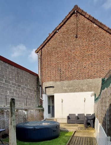 Immeuble a vendre Houdain 62150 Pas-de-Calais 100 m2  136000 euros