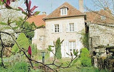 Maison a vendre Saint-Benoît-du-Sault 36170 Indre  252000 euros
