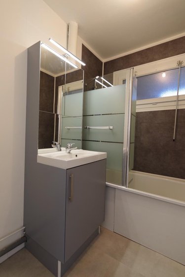Location appartement Calais 62100 Pas-de-Calais 80 m2  820 euros