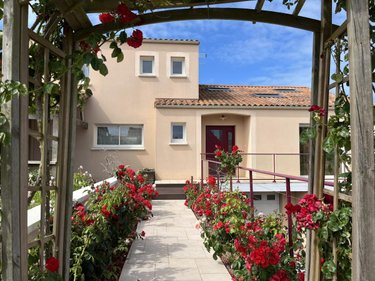 Maison a vendre Saint-Vincent-sur-Jard 85520 Vendée 330 m2 13 pièces 699500 euros