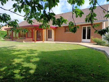 Maison a vendre Hinges 62232 Pas-de-Calais 216 m2  367500 euros