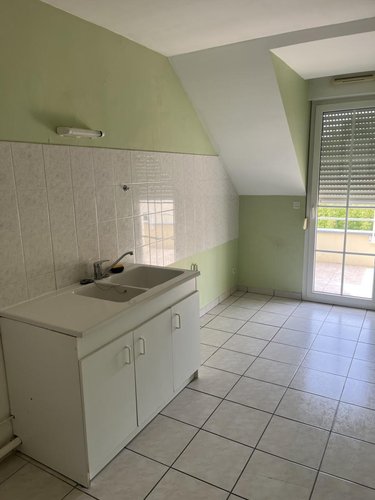 Location appartement Dole 39100 Jura 62 m2  750 euros