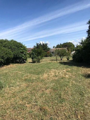 Terrain a batir a vendre Saint-Laurent-de-la-Prée 17450 Charente-Maritime 1032 m2  142020 euros