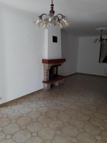 Location maison Bazougers 53170 Mayenne 97 m2 5 pièces 706 euros