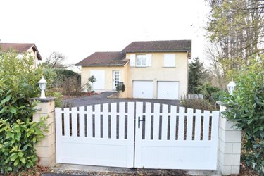 Location maison Chaveyriat 01660 Ain 84 m2 4 pièces 930 euros