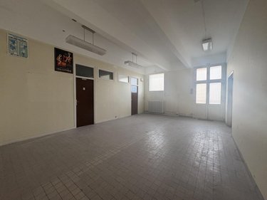 Immeuble a vendre Soissons 02200 Aisne 1900 m2  650000 euros