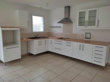 Location maison Challans 85300 Vendée 100 m2 4 pièces 880 euros