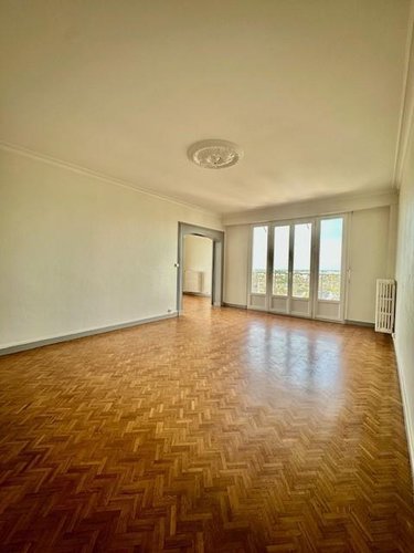 Appartement a vendre Avrillé 49240 Maine-et-Loire 96 m2 5 pièces 201216 euros