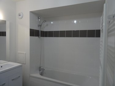 Location appartement Reims 51100 Marne 72 m2 3 pièces 815 euros