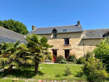 Maison a vendre Bédée 35137 Ille-et-Vilaine 330 m2 8 pièces 589200 euros