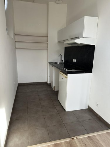 Location appartement Lille 59000 Nord 29 m2  551 euros