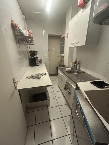 Location fonds et murs commerciaux Cambrai 59400 Nord 100 m2  2104 euros