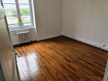 Location appartement Falaise 14700 Calvados 90 m2 4 pièces 766 euros