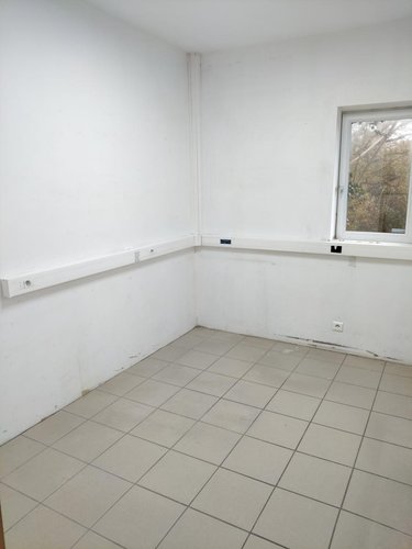Fonds et murs commerciaux a vendre Montbizot 72380 Sarthe 338 m2  187920 euros