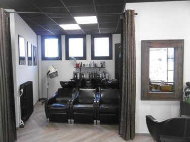 Fonds et murs commerciaux a vendre Vire-Normandie 14500 Calvados 72 m2  105930 euros