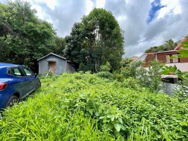 Terrain a batir a vendre Saint-Paul 97460 Réunion 1340 m2  351200 euros