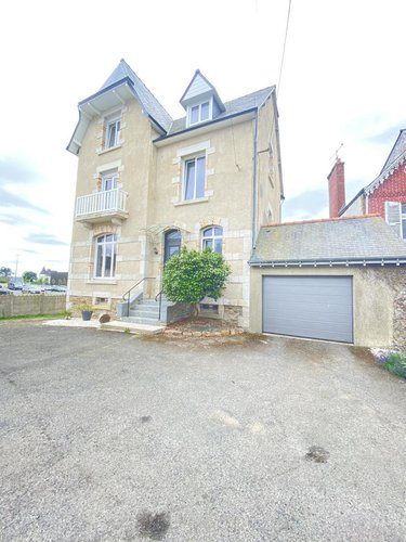 Maison a vendre Loudéac 22600 Côtes-d'Armor 196 m2 8 pièces 296400 euros