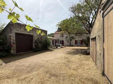 Maison a vendre Les Sables-d'Olonne 85100 Vendée 284 m2 9 pièces 774500 euros