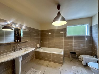 Maison a vendre Réguiny 56500 Morbihan 369 m2 11 pièces 348260 euros