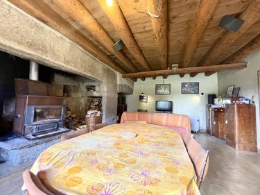 Maison a vendre Peyre en Aubrac 48130 Lozère 84 m2  159000 euros