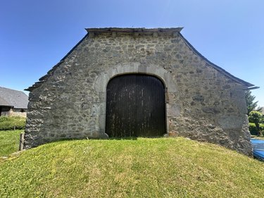 Maison a vendre Paulhac 15430 Cantal 131 m2  159000 euros