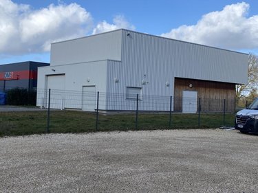Fonds et murs commerciaux a vendre Étriché 49330 Maine-et-Loire 191 m2  273000 euros