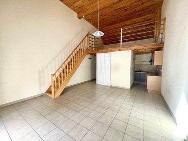 Location appartement Saint-Chély-d'Apcher 48200 Lozère 42 m2  440 euros