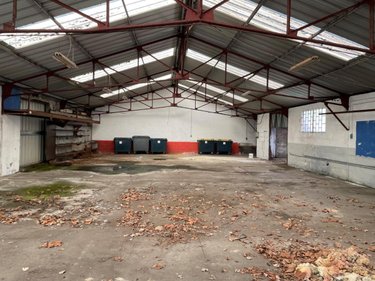 Garage et parking a vendre Port-Louis 56290 Morbihan 367 m2  317200 euros