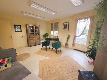 Immeuble a vendre Château-Gontier-sur-Mayenne 53200 Mayenne 226 m2  178100 euros