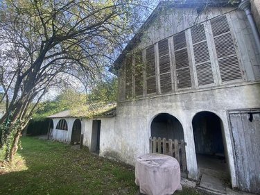Immeuble a vendre Longuenée-en-Anjou 49770 Maine-et-Loire 280 m2  281160 euros