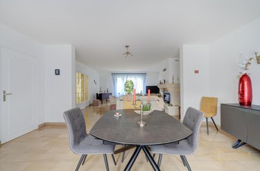 Maison a vendre Luynes 37230 Indre-et-Loire 185 m2 6 pièces 479000 euros