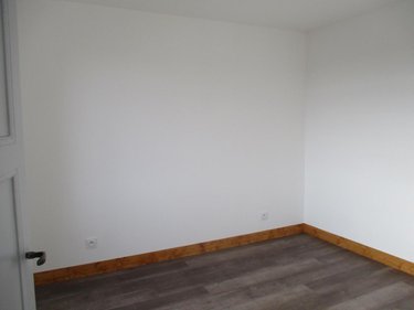 Location appartement Brionne 27800 Eure 54 m2  638 euros