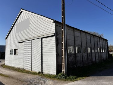 Fonds et murs commerciaux a vendre Guer 56380 Morbihan 300 m2  109900 euros