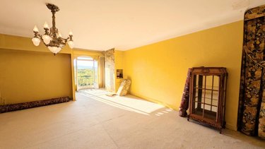 Appartement a vendre Vichy 03200 Allier 135 m2  377280 euros