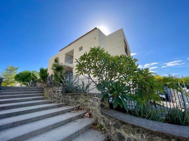 Appartement a vendre Saint-Paul 97460 Réunion 63 m2 3 pièces 450000 euros