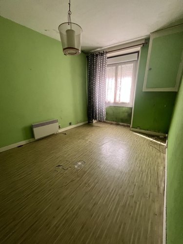 Immeuble a vendre L'Île-Bouchard 37220 Indre-et-Loire 335 m2  73600 euros