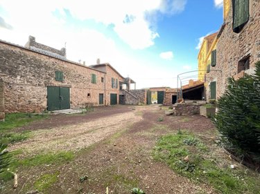 Maison a vendre Octon 34800 Hérault 293 m2 12 pièces 1566000 euros