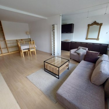Location appartement Reims 51100 Marne 58 m2 2 pièces 795 euros